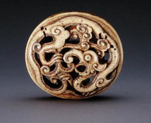 Netsuke in the Form of a Box Lid